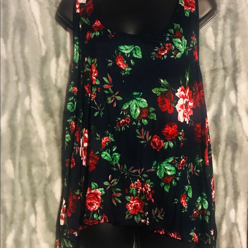 Navy Floral top